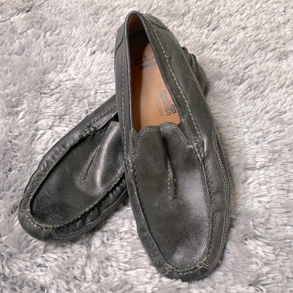 Clarks Gray Leather Slip-On Loafer Dress Shoes Size 10 Excellent Used Condition